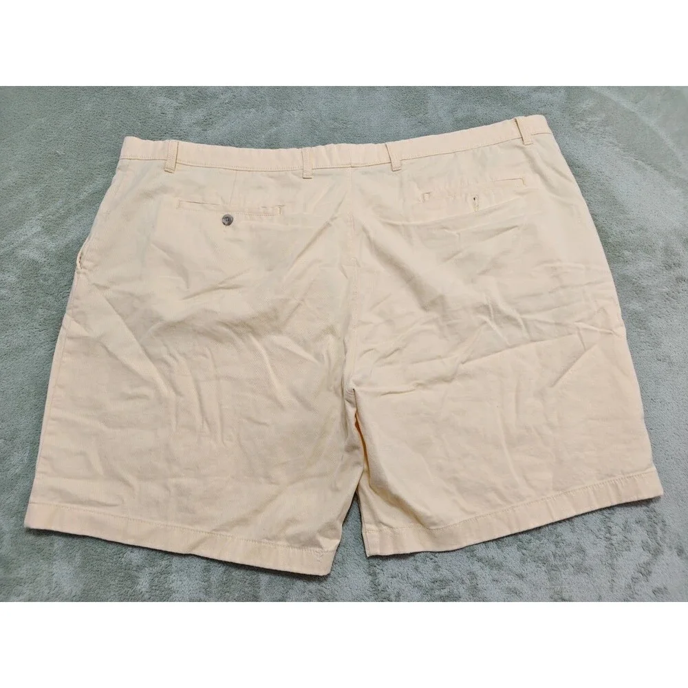 Roundtree & Yorke Mens Sz 50 Chino Shorts Light Yellow Stretch Flat Front Casual